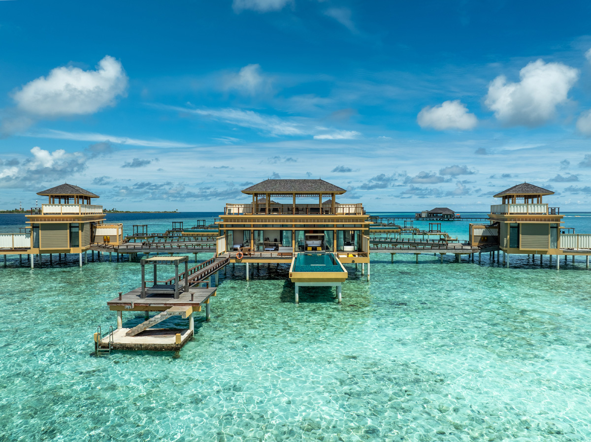 an-velavaru_accomodation-Deluxe InOcean Pool Villa Exterior